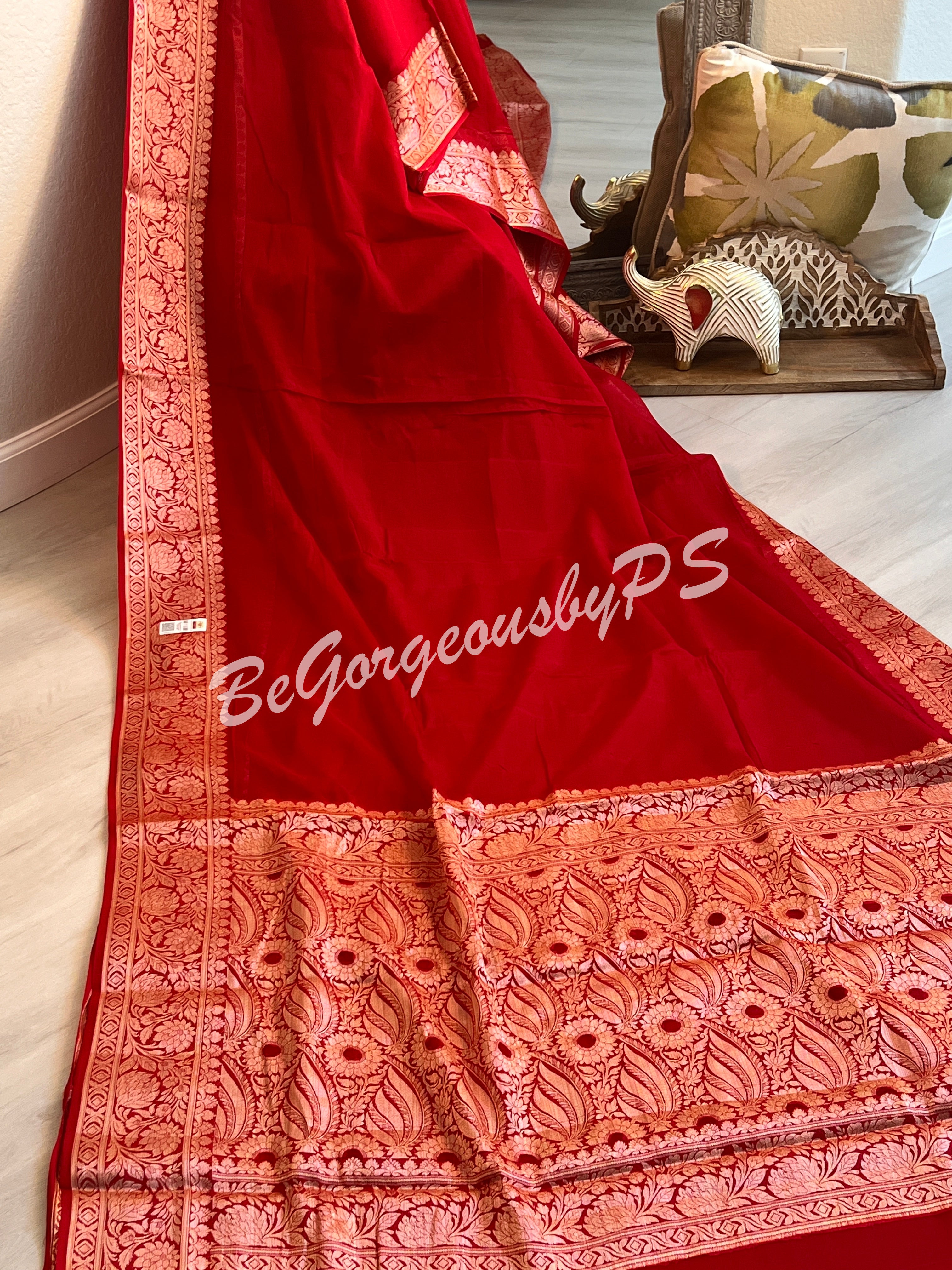 Banarasi Georgette silk plain body weaving pallu & stitched blouse red