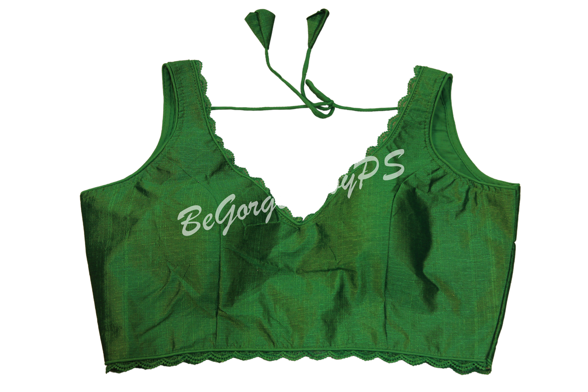 LACE SLEEVELESS GREEN