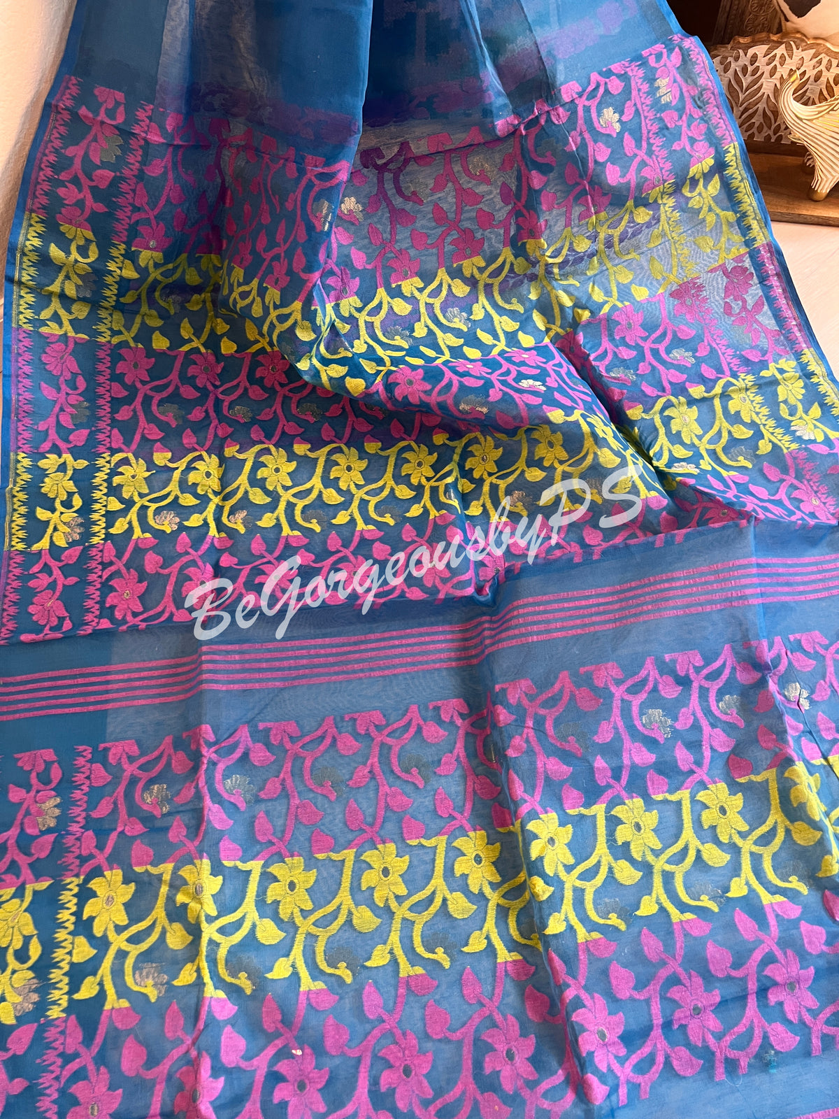 JAMDANI DHAKAI BU/BLUE PINK SAREE