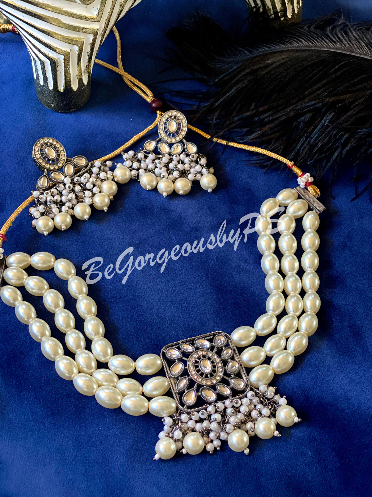 Three Layered Pearls Victorian Choker Necklace Set