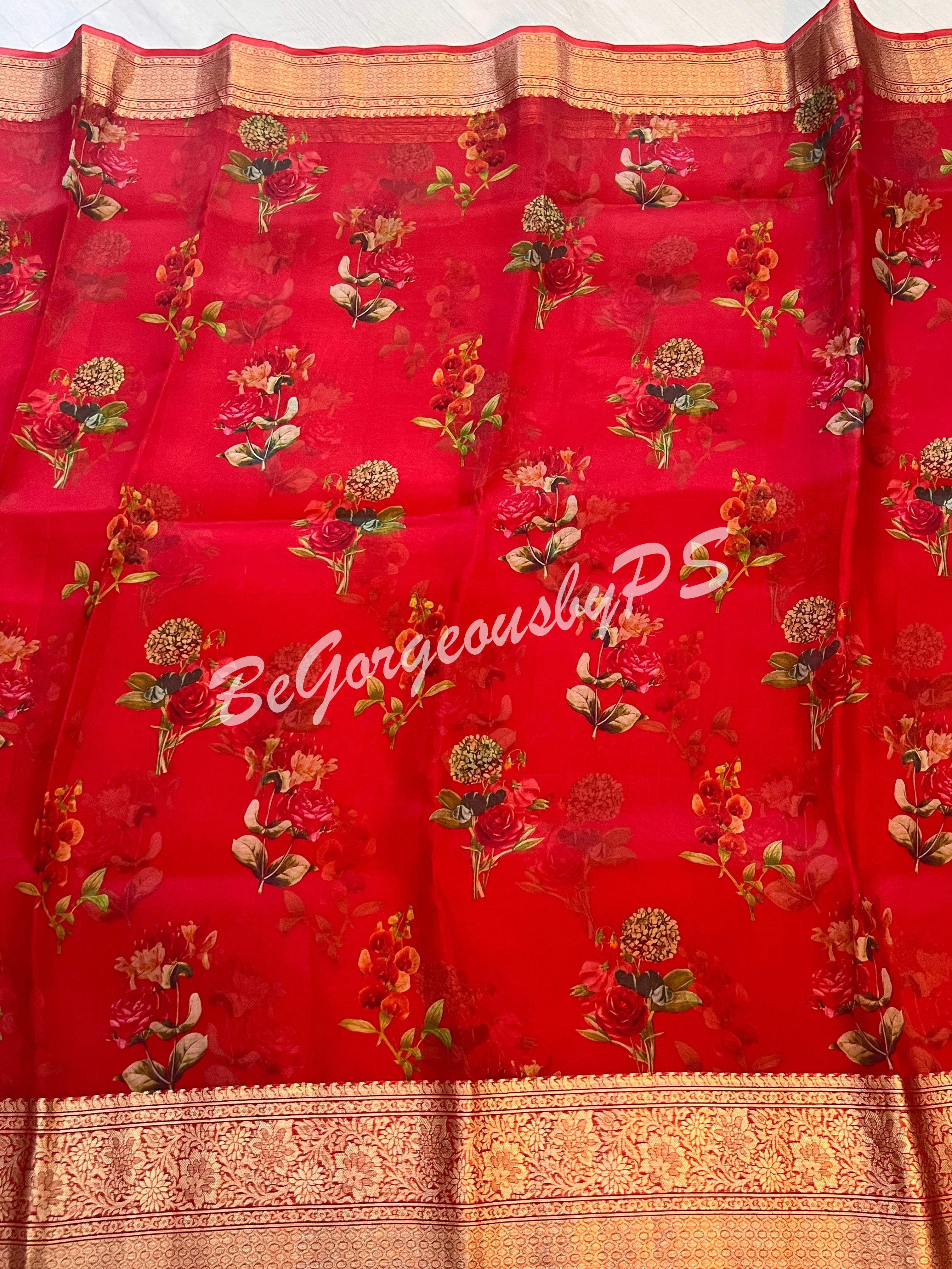 Organza Floral printed with zari border and pallu Red small flowers