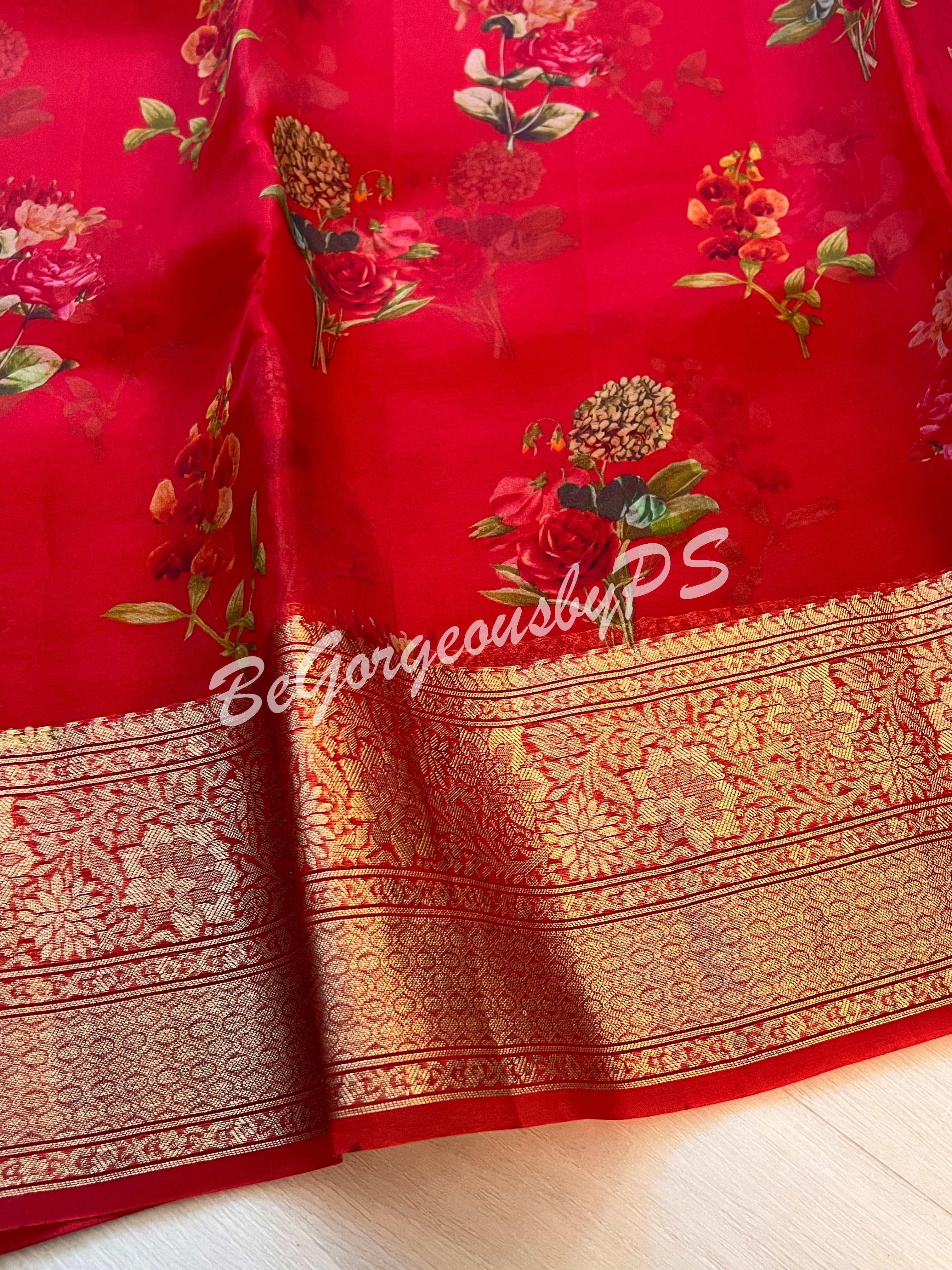 Organza Floral printed with zari border and pallu Red small flowers